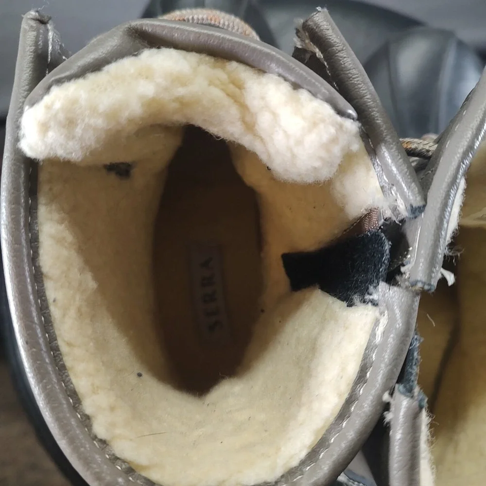 Serra Women's Fur Lined Insulated‎ Winter Boots Size 7